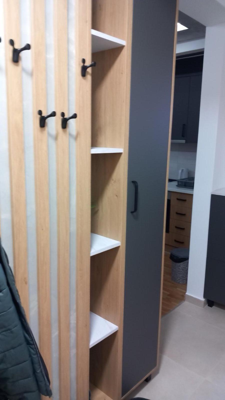 Akik Apartment