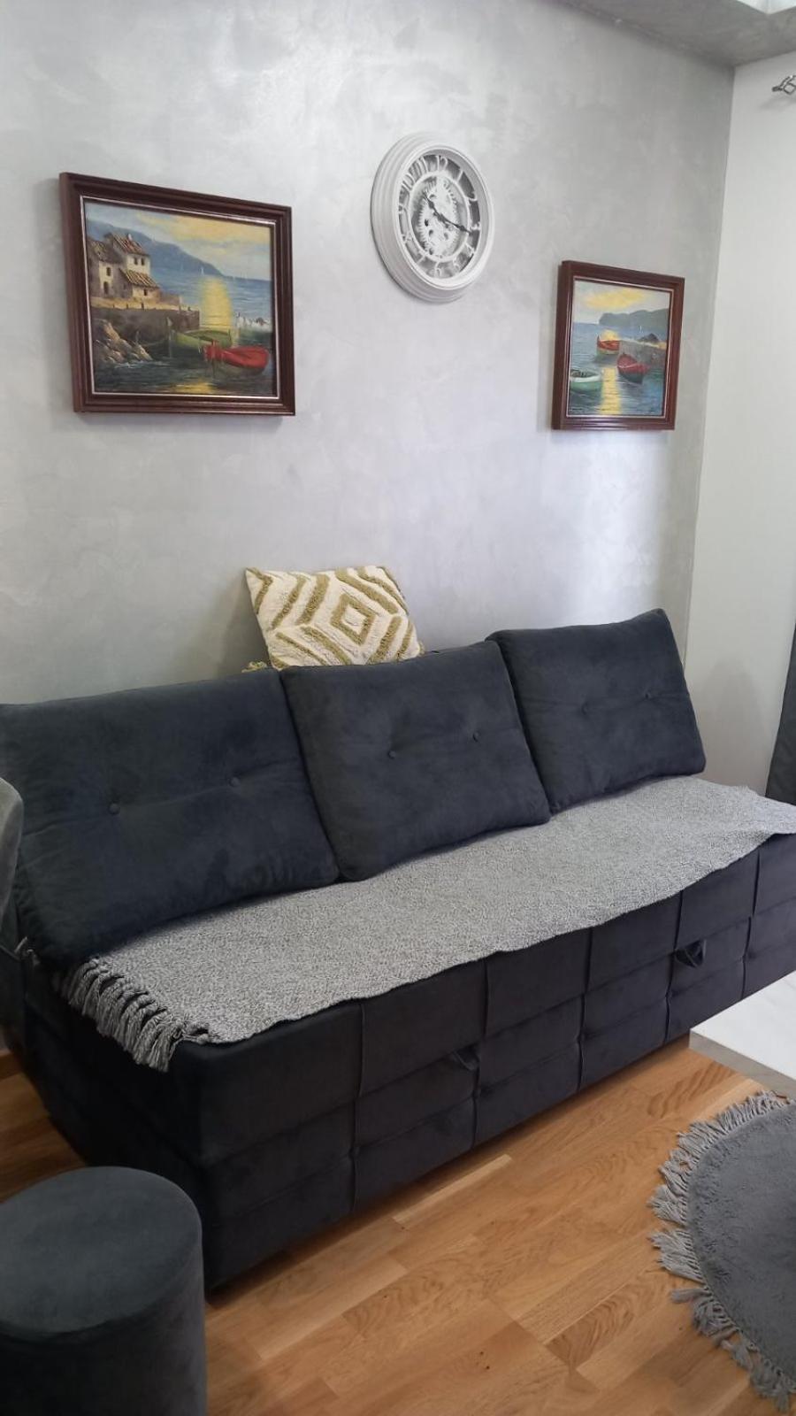 Apartment Akik